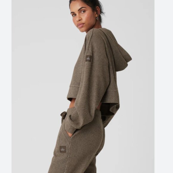 Alo Muse Hoodie - Picture 2 of 6